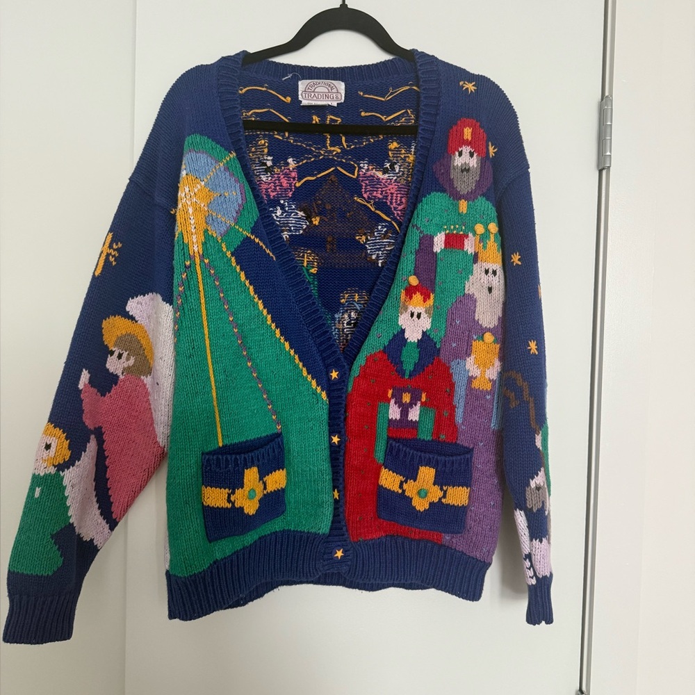 Vintage Hand-Knit Cardigan – Folk / Storybook Scene